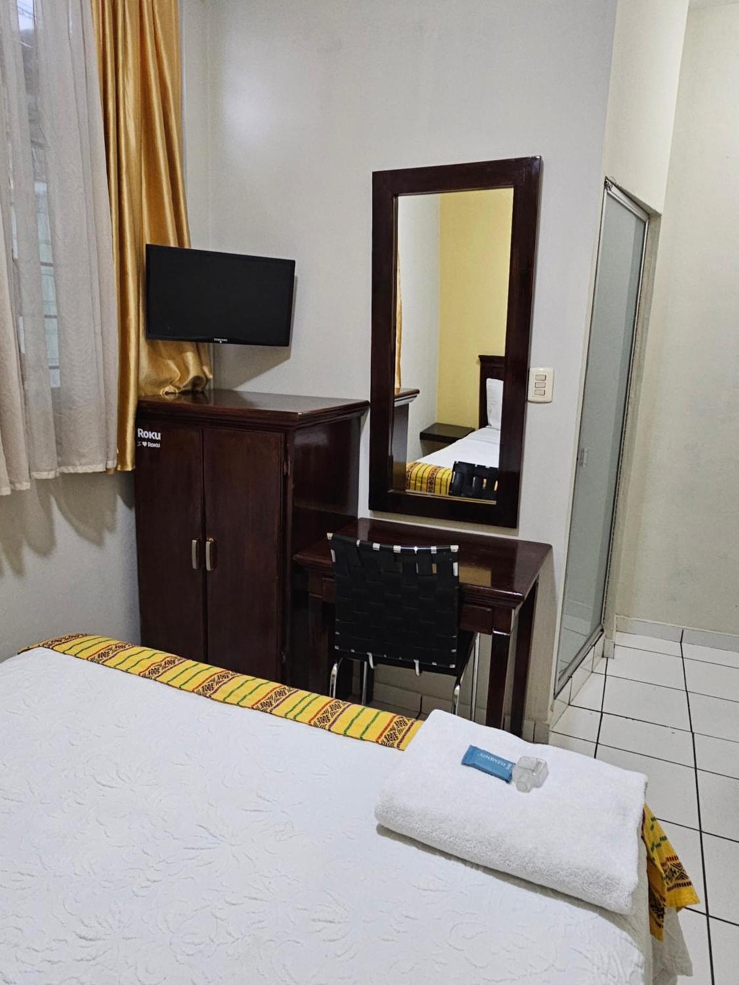Hotel San Jose Hostal San Salvador Buitenkant foto