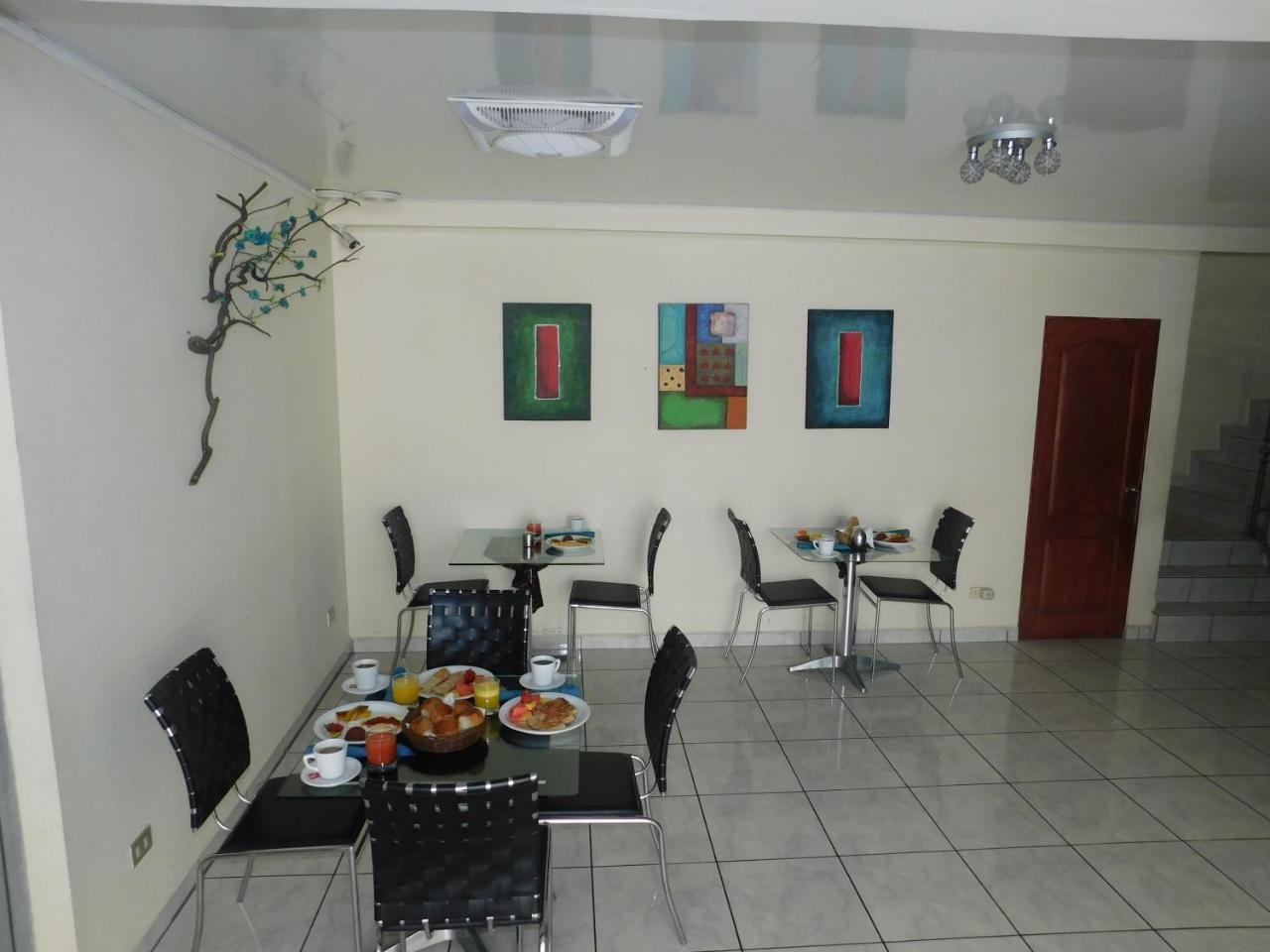 Hotel San Jose Hostal San Salvador Buitenkant foto