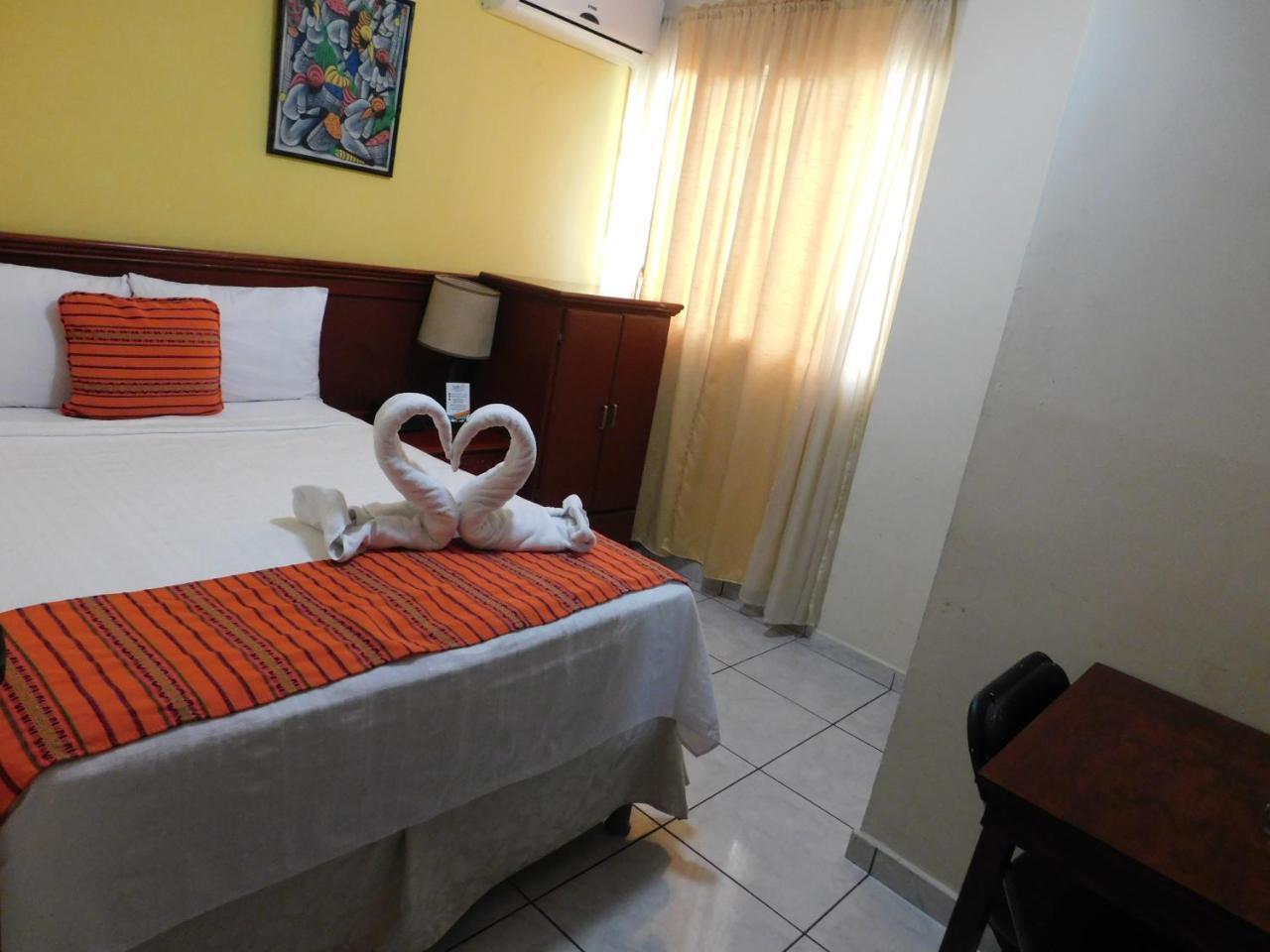 Hotel San Jose Hostal San Salvador Buitenkant foto